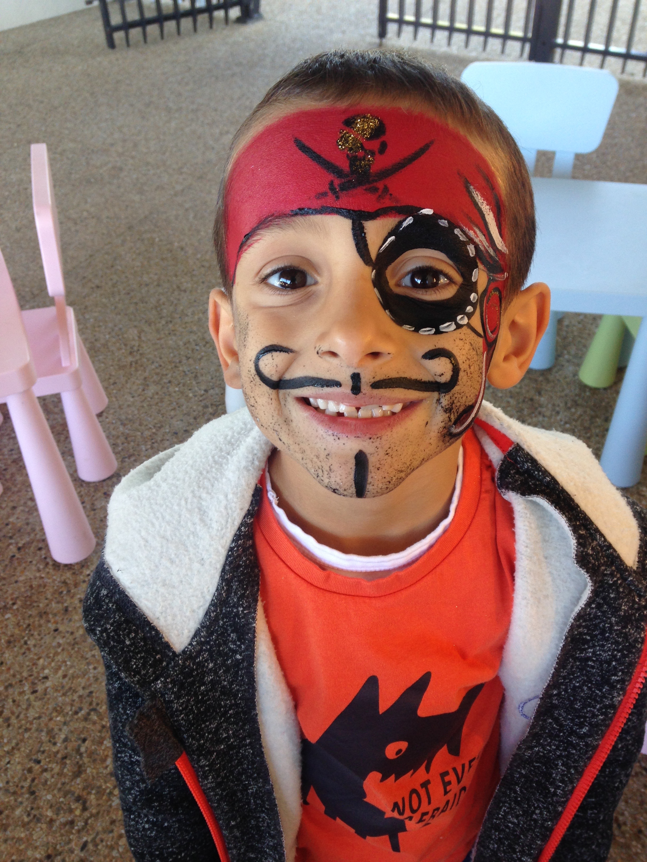 maquillage,pirate,garcon